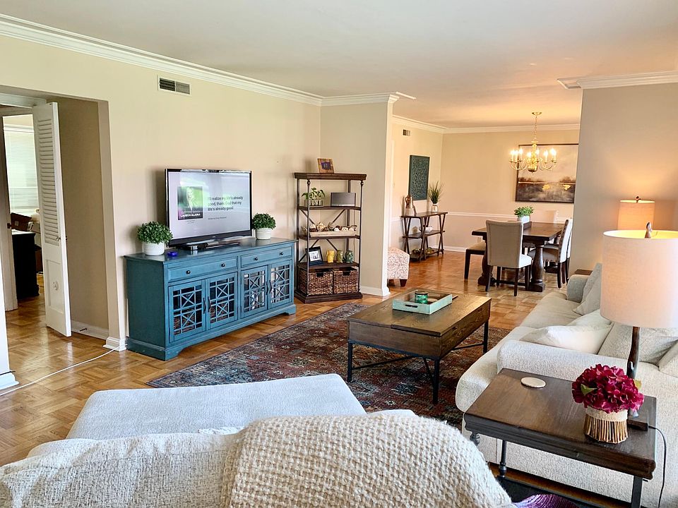 1st image of 808 S Brentwood Blvd #1C