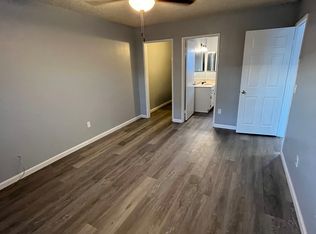 20360 Zuni Rd, Apple Valley, CA 92307