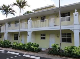 2660 NE 8th Ave, Wilton Manors, FL 33334