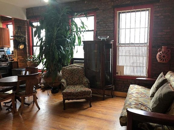 3rd image of 745 E 6th St APT 6B