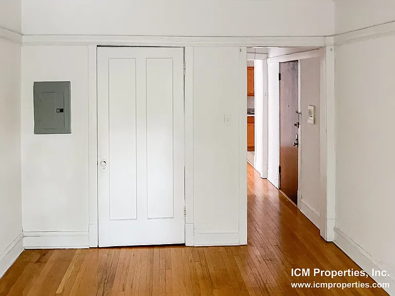 628.5 W Arlington Pl #5 — Photo 2