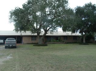 2835 Earls Trl, Beeville, TX 78102