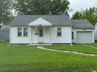 234 Austin Ave, Flora, IL 62839