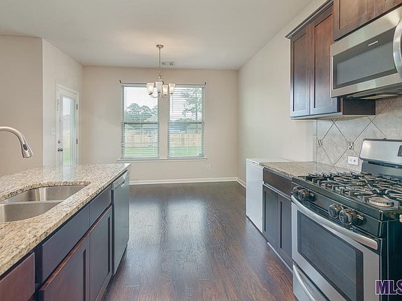5th image of 39363 Legacy Lake Dr