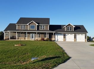 30978 Tanner Dr, Sterling, IL 61081