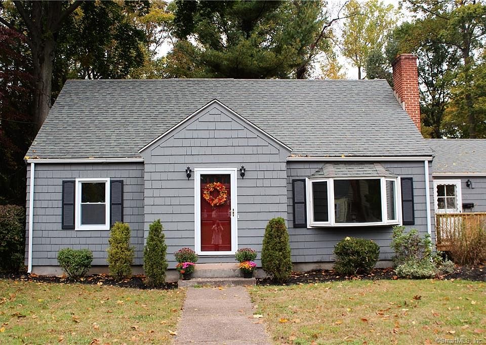 1st image of 55 Primrose Dr