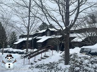 73 Liftside Drive #B-14, Hunter, NY 12442