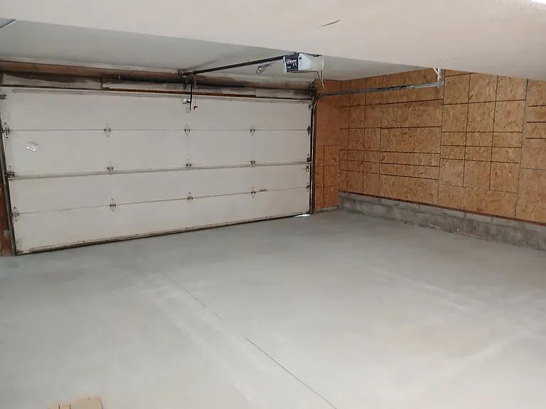 2 Stall Garage