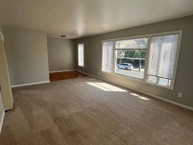 2116 California St #A — Photo 3