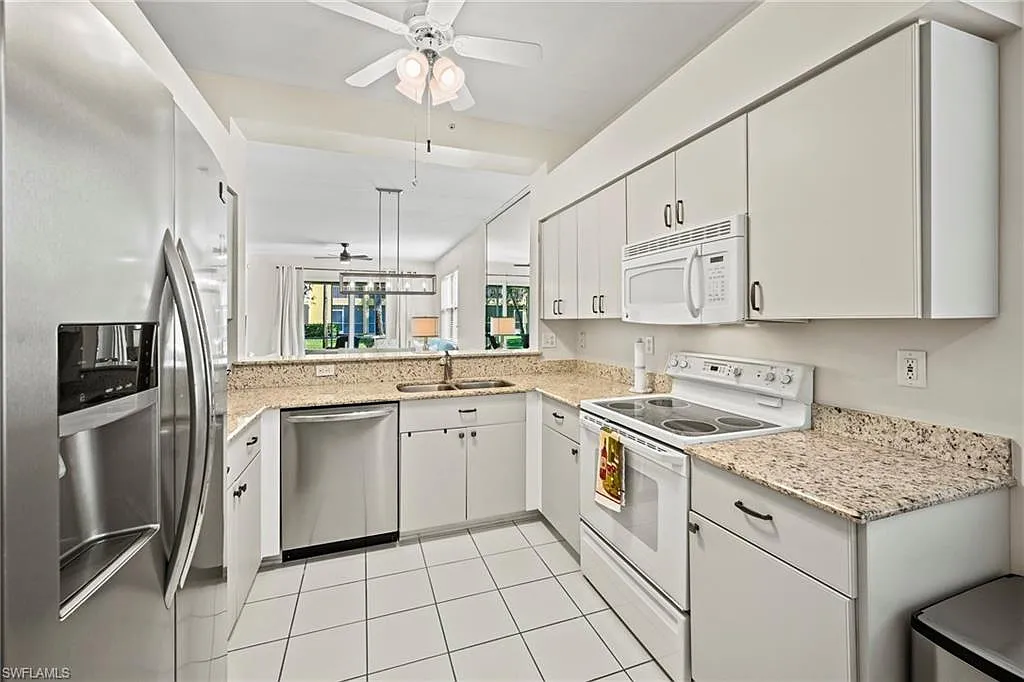 2 bed, 2.0 bath, 1125 sqft, $6,000 — Photo 3