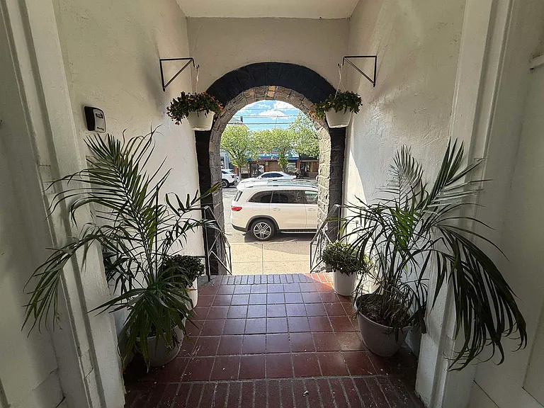 8610 John F Kennedy Blvd #1 — Photo 10
