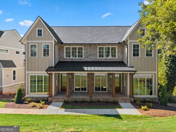 1057 Riverside Dr, Gainesville, GA 30501