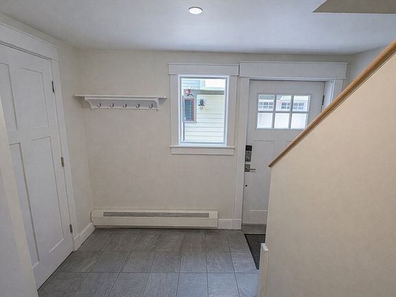 2nd image of 27 Marcella St Unit G