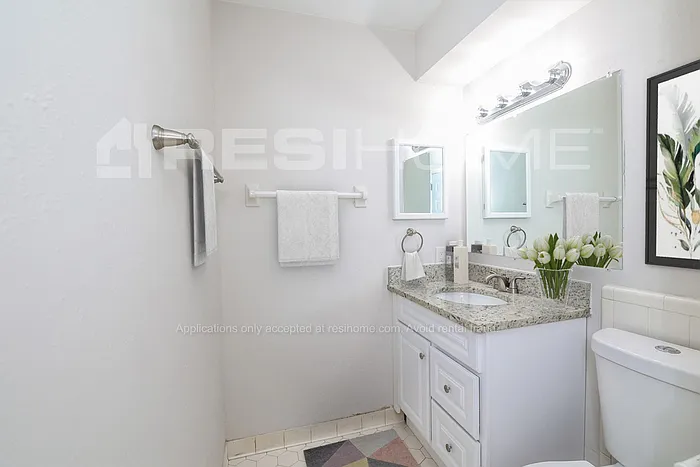 1012 Mockingbird Cir — Photo 11