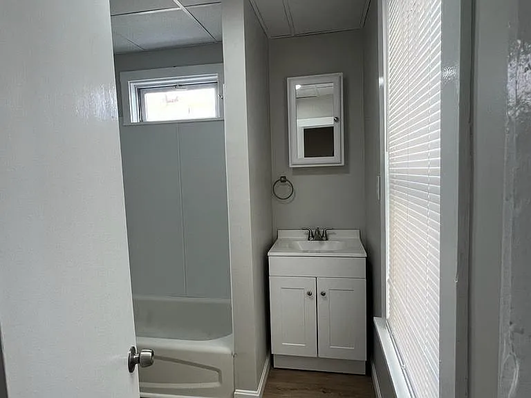 74 Hope St #1N — Photo 5