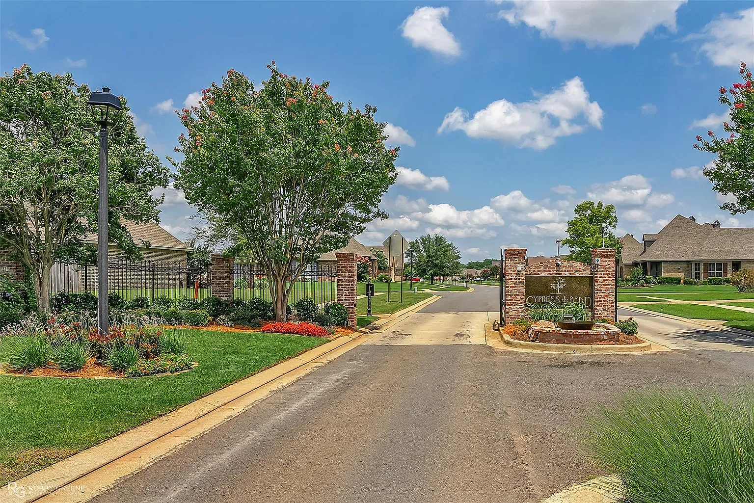 3 bed, 1655 sqft, $1,850 — Photo 2