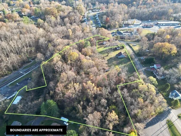 0 Dent St, Rocky Mount, VA 24151