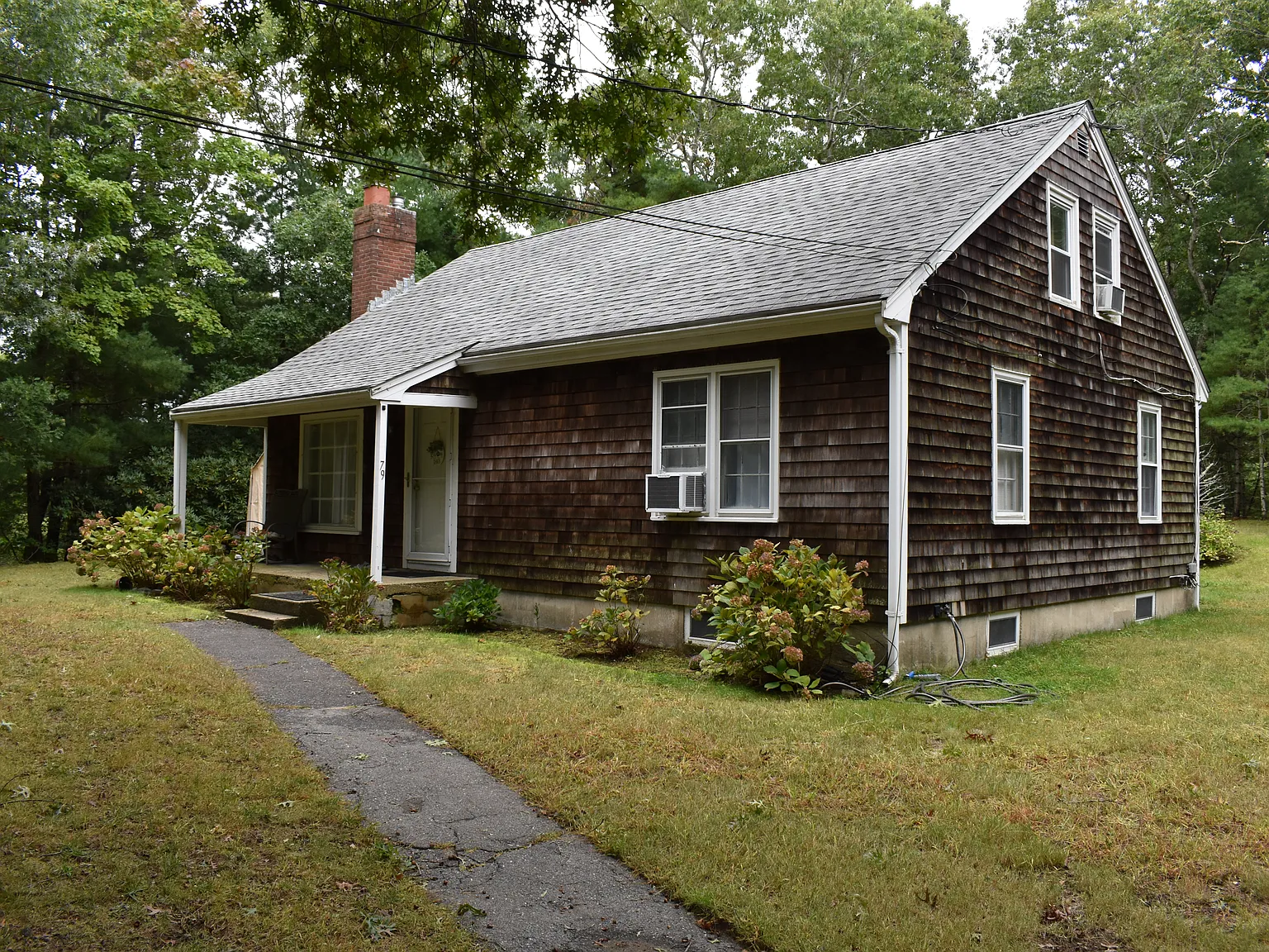 3 bed, 1404 sqft, $3,300 — Photo 1