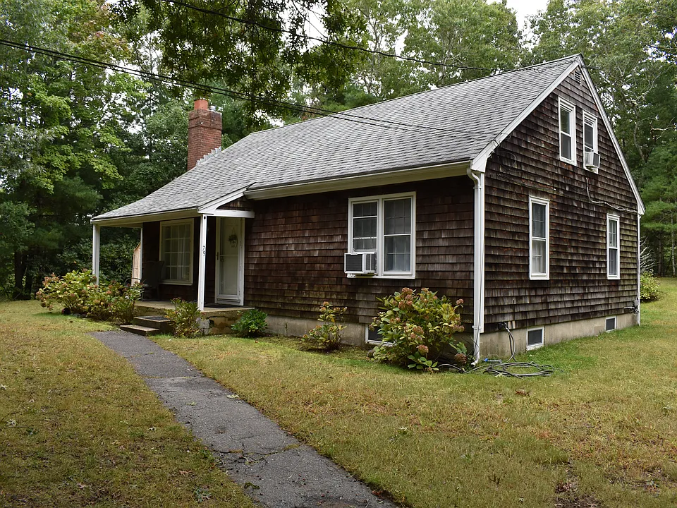79 Sandwich Rd