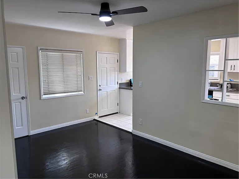4565 E Carson St — Photo 6