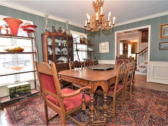 5th image of 6048 Brighton Dr