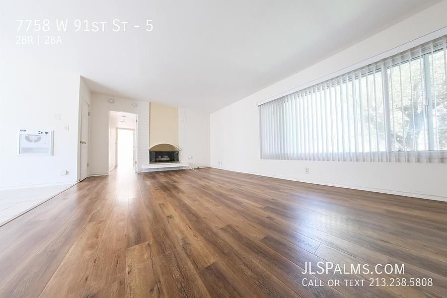 1st image of 7758 W 91st St #5