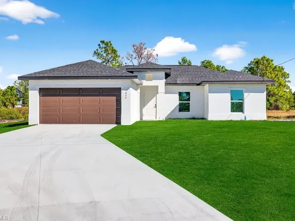 1047 Kirkwood ST, LEHIGH ACRES, FL 33974