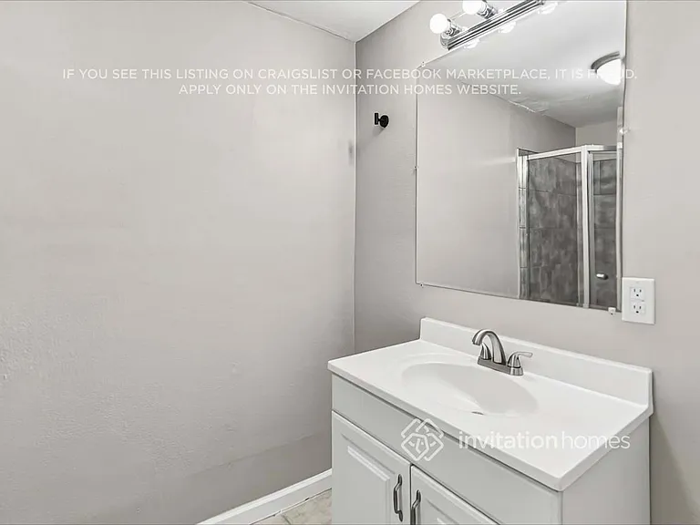 9829 Kenton Cir — Photo 20