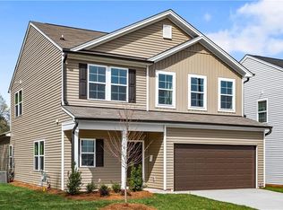 5158 Fallmeade Rd, Kernersville, NC 27284