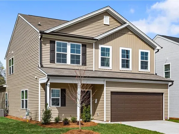 5158 Fallmeade Rd, Kernersville, NC 27284