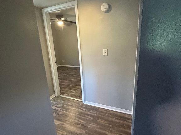 5th image of 11 Bordeaux Dr APT 2