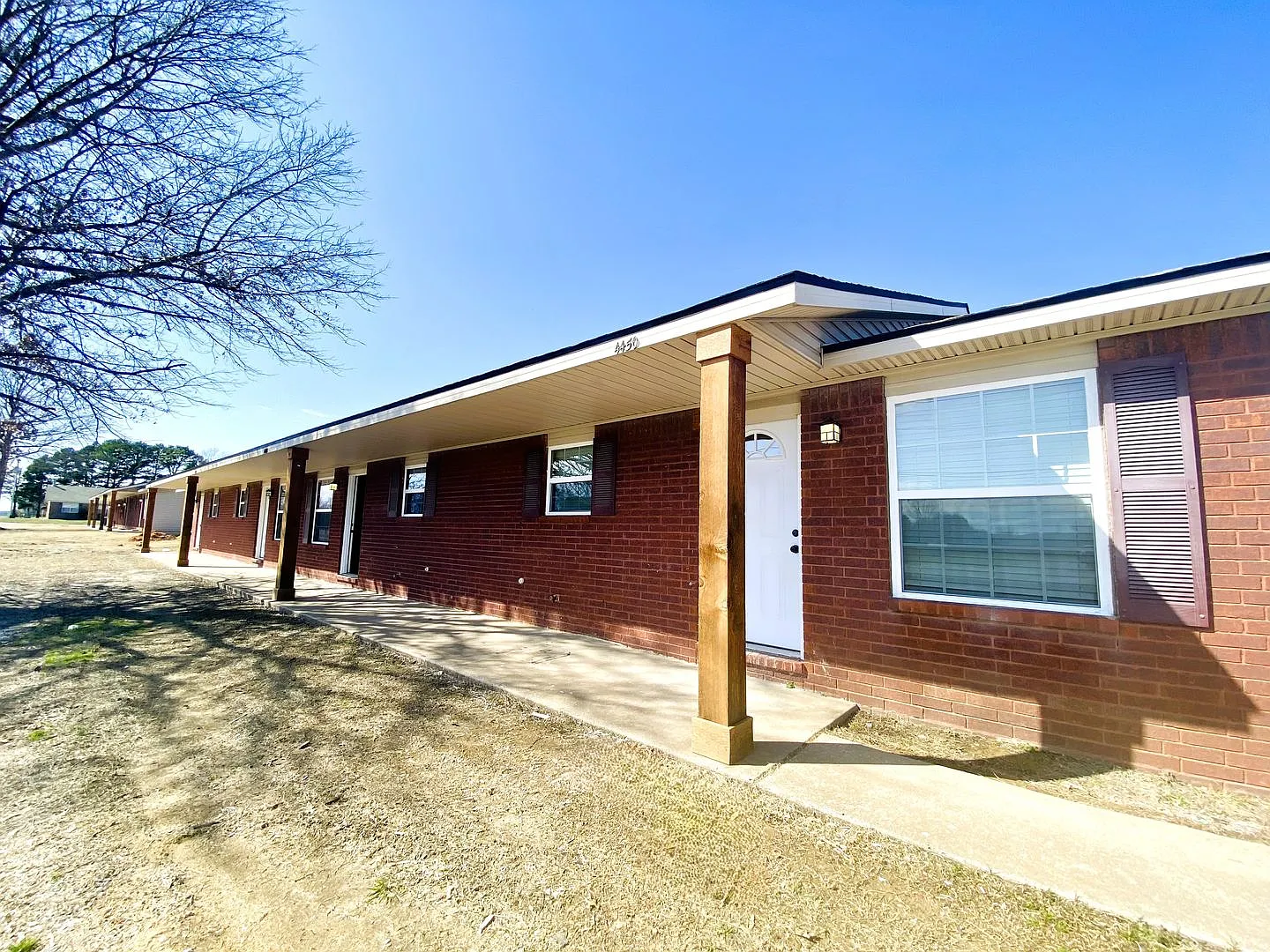 4450 Wedington Drive — Photo 1