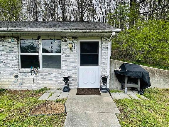 4th image of 612 E 3rd Ave