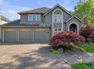 5834 Ridgetop Ct, Lake Oswego, OR 97035