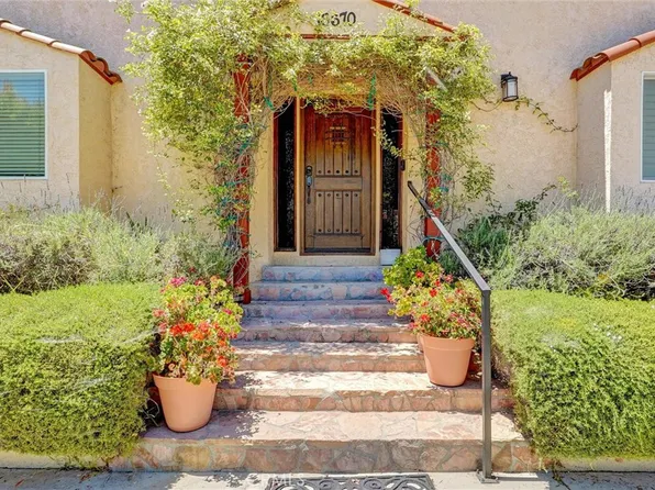 16670 Moorpark St, Encino, CA 91436