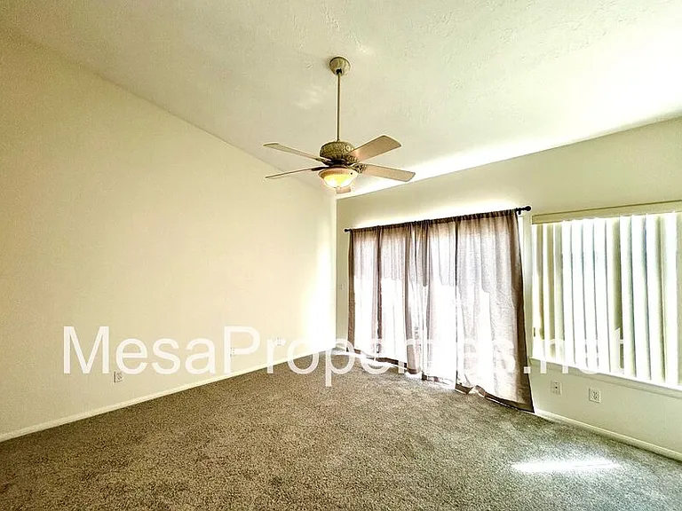 18195 Harbor Dr — Photo 18