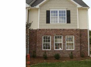 100 Breezeway Lane Cp, Greensboro, NC 27405