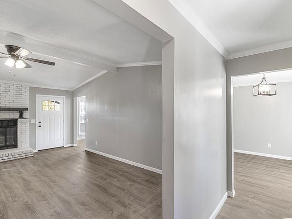 4th image of 405 Wildwood Dr