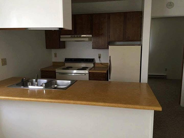 1st image of 107 N Johnson St APT 2