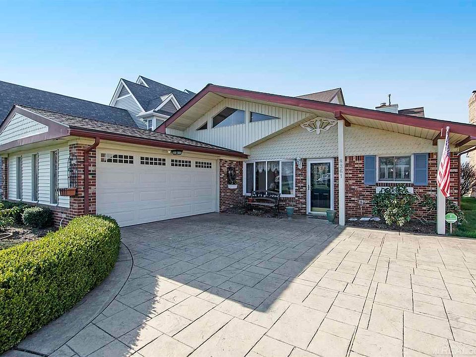8361 Colony Dr, Algonac, MI 48001 Zillow