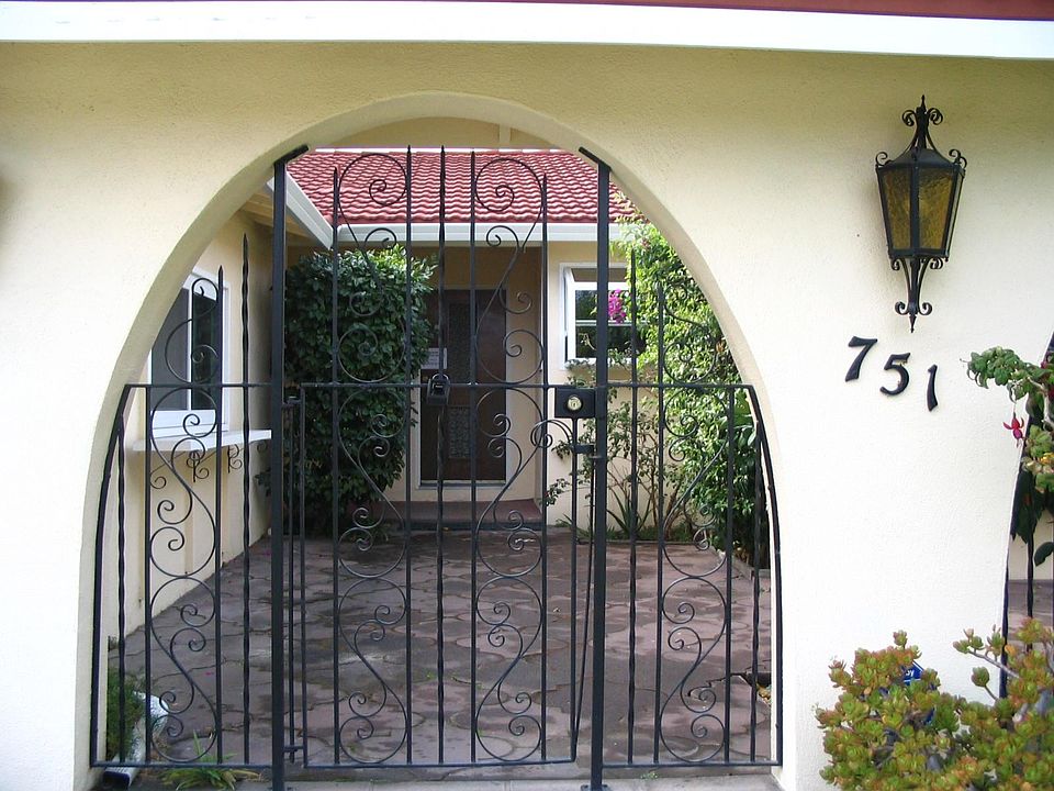Front Courtyard Entrance