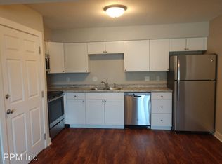 207 S 5th St UNIT 8, Ames, IA 50010