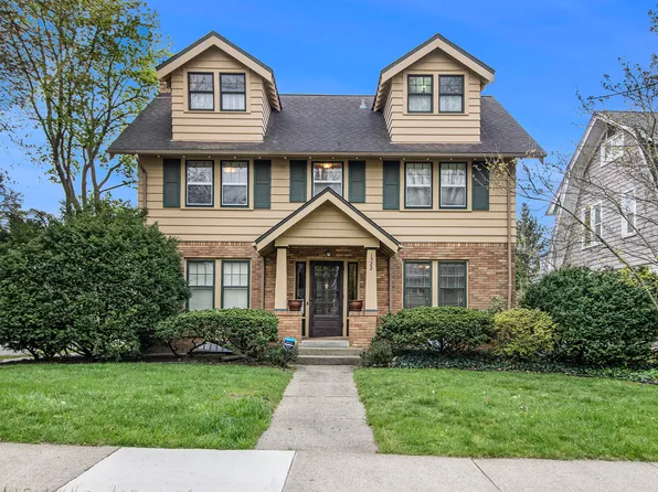 1522 Granger Ave, Ann Arbor, MI 48104