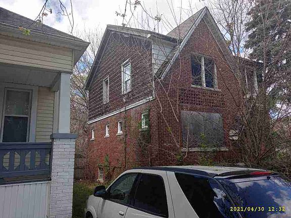 18095 Dwyer