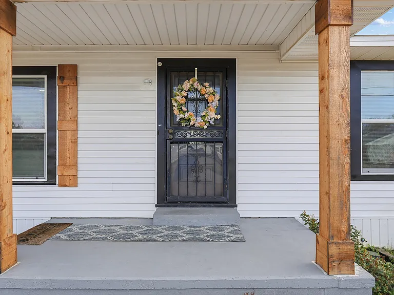 1808 Chestnut Ave — Photo 7