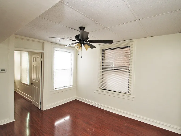 849 Park Ave — Photo 2
