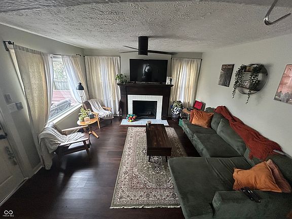 4th image of 475 N Gibson Ave
