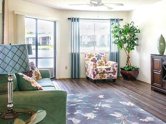 4th image of 1088 W Granada Blvd #2-06