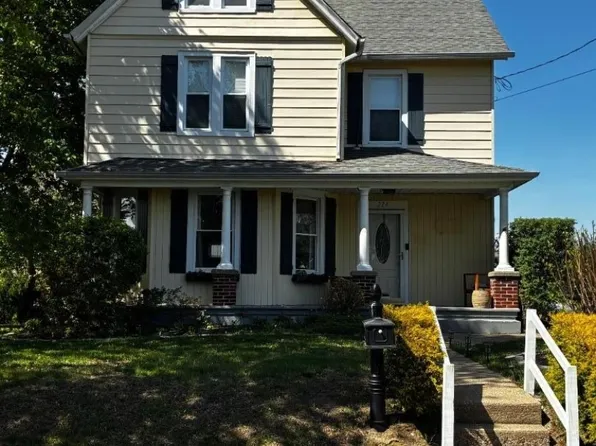 224 Alpha St, Alpha Boro, NJ 08865