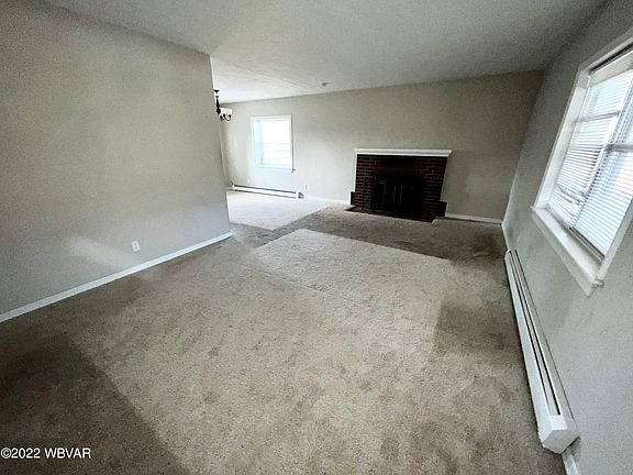 4th image of 351 Hanover St